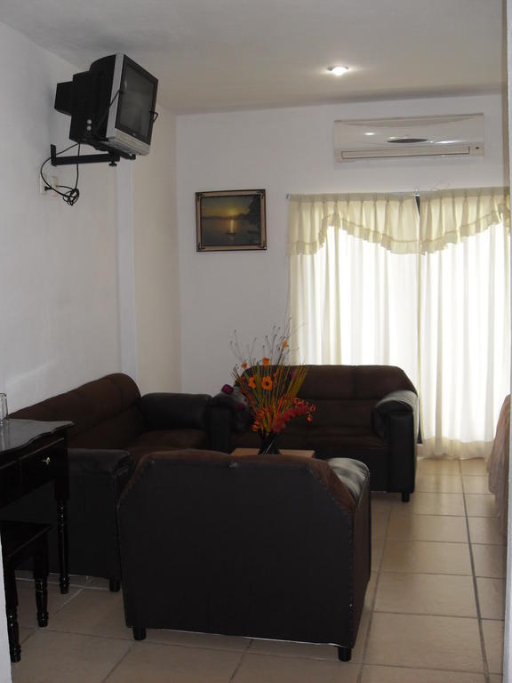 Hostal Del Cid Катемако Номер фото